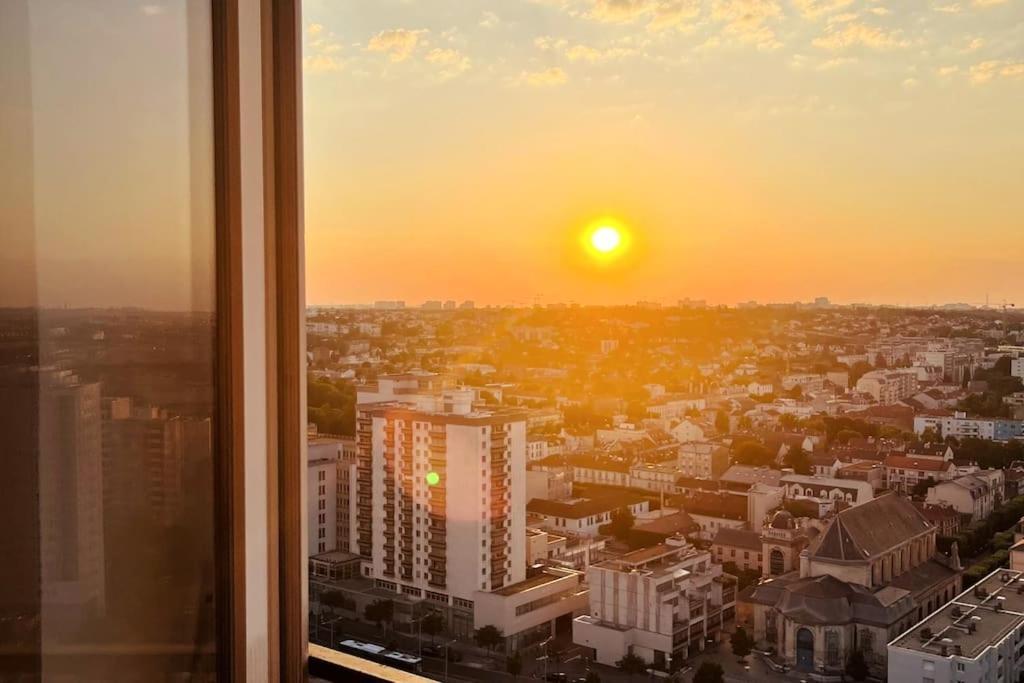 Ferienwohnung Ciel De Paris : Vue Tour Eiffel Choisy-le-Roi Exterior foto